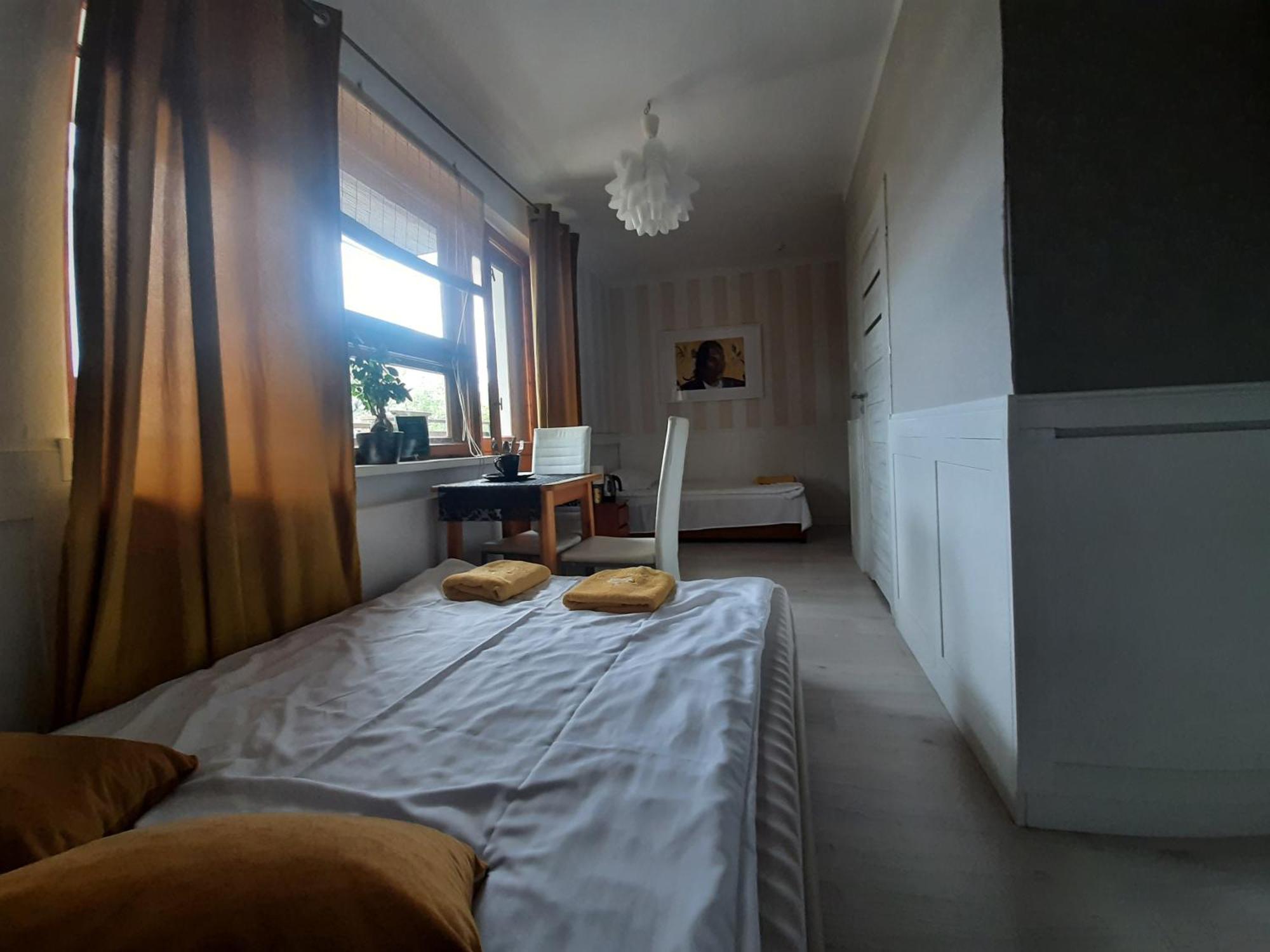 Willa Hono Lulu Busko-Zdrój Exteriör bild
